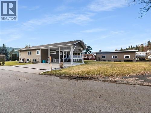 8480 Highway 22A, Trail, BC - Outdoor