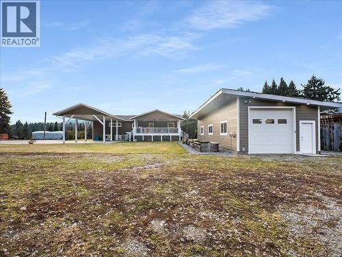 8480 Highway 22A, Trail, BC - Outdoor