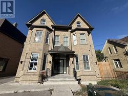 2B - 352 MAIN STREET N  Markham, ON L3P 1Z1