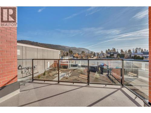 3362 Skaha Lake Road Unit# 203, Penticton, BC - Outdoor