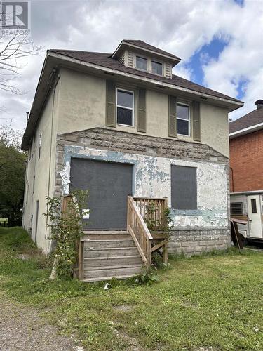 231 Brown ST  Sault Ste. Marie, ON P6A 1N8