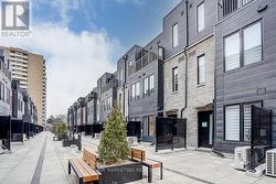 27 - 3079 PHARMACY AVENUE  Toronto, ON M1T 1H8