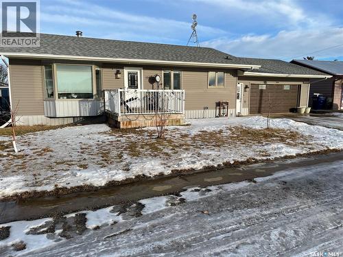 108 7Th Avenue E, Lafleche, SK - Outdoor With Deck Patio Veranda