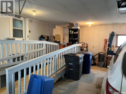 108 7Th Avenue E, Lafleche, SK - Indoor