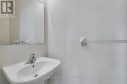 Bathroom #1 - Powder Room - 