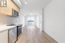 523 - 4365 BLOOR STREET W  Toronto, ON M9C 1R3