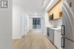 528 - 4365 BLOOR STREET W  Toronto, ON M9C 1R3