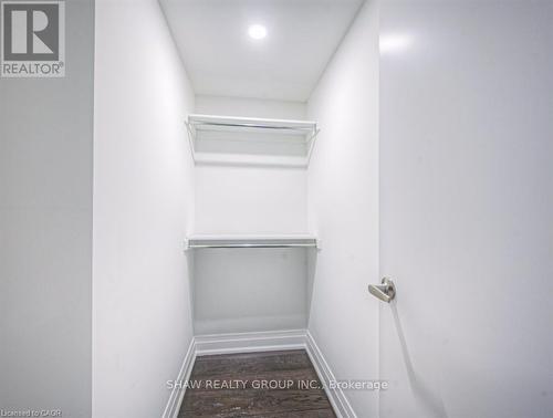 34 - 258 Hespeler Road, Cambridge, ON - Indoor With Storage