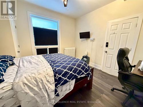 395 Aberdeen Avenue, Hamilton, ON - Indoor Photo Showing Bedroom