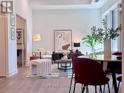 717 - 308 JARVIS STREET  Toronto, ON M5B 0E3