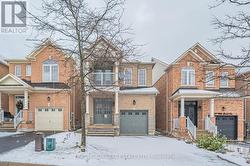 25 WHITE BEACH CRESCENT  Vaughan, ON L6A 4K6