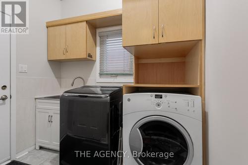 13 Smoothwater Street, Brampton, ON - Indoor Photo Showing Laundry Room