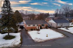 2 - 86 MORENZ CRESCENT  Kingston (Rideau), ON K7K 2X4