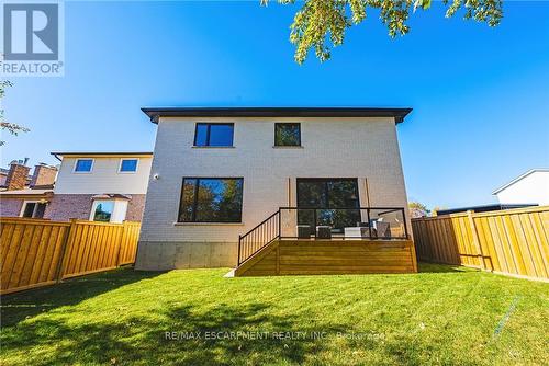 135 Eleanor Avenue, Hamilton, ON - Outdoor