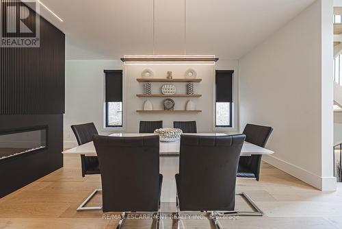 135 Eleanor Avenue, Hamilton, ON - Indoor Photo Showing Dining Room