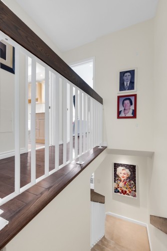 Escalier - 5627Z Ch. Merrimac, Côte-Saint-Luc, QC 