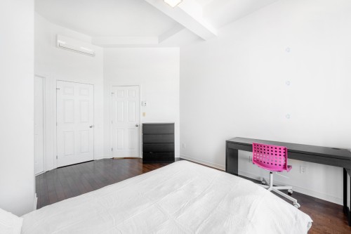 Master Bedroom - 1212-4975 Rue Jean-Talon O., Montréal (Côte-Des-Neiges/Notre-Dame-De-Grâce), QC - Indoor Photo Showing Bedroom