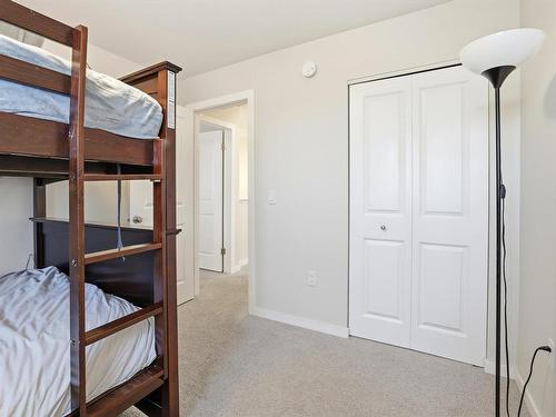 330 Tyson Trail, Winnipeg, MB - Indoor Photo Showing Bedroom