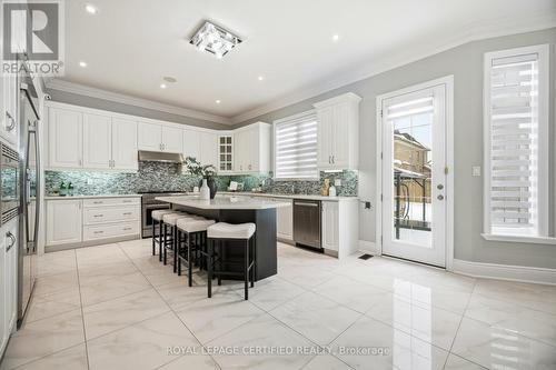Kitchen - 100 Virtue Crescent, Vaughan, ON - Indoor