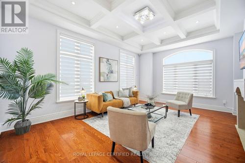Family Room - 100 Virtue Crescent, Vaughan, ON - Indoor