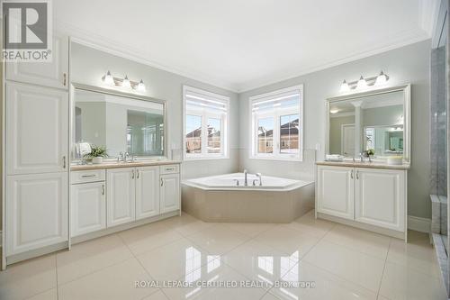 Primary Bed Washroom - 100 Virtue Crescent, Vaughan, ON - Indoor Photo Showing Bathroom