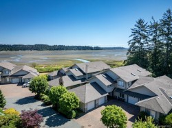 22-199 31st St  Courtenay, BC V9N 3Y2