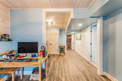 6126 Renton Rd, Port Alberni, BC 