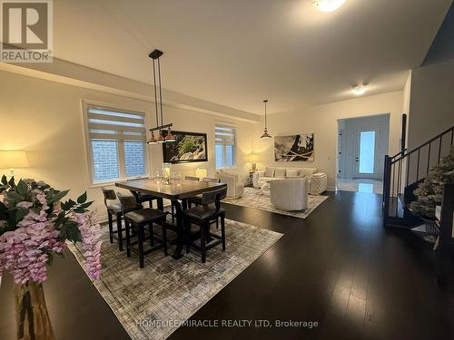 Upper - 50 Meadow Vista Crescent, East Gwillimbury, ON 