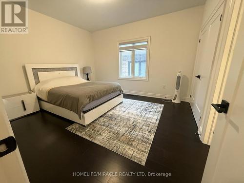 Upper - 50 Meadow Vista Crescent, East Gwillimbury, ON 