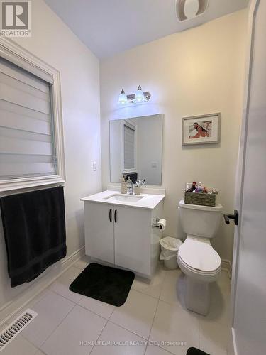 Upper - 50 Meadow Vista Crescent, East Gwillimbury, ON 