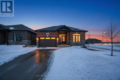 123 Ritchie Crescent, Springwater, ON - Outdoor