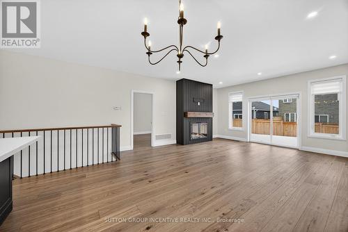 123 Ritchie Crescent, Springwater, ON - Indoor With Fireplace