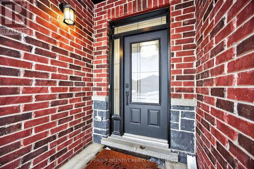 123 Ritchie Crescent, Springwater, ON - Indoor Photo Showing Other Room