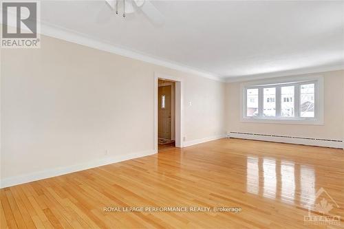 472 Woodland Avenue, Ottawa, ON - Indoor Photo Showing Other Room