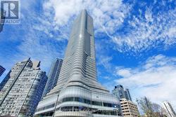 709 - 11 WELLESLEY STREET W  Toronto, ON M4Y 0G4