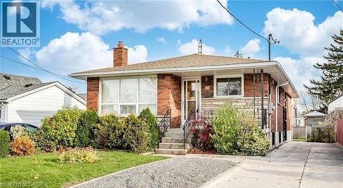 197 CRAIGROYSTON Road  Hamilton, ON L8K 3K2