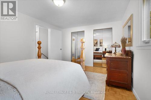61 - 189 Springhead Gardens, Richmond Hill, ON - Indoor Photo Showing Bedroom