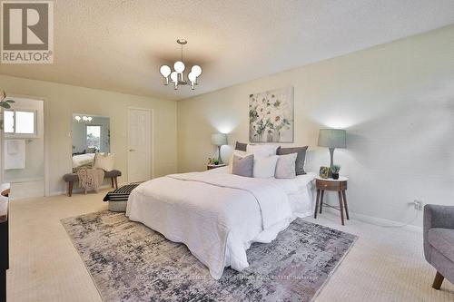 700 Fieldstone Road, Mississauga, ON - Indoor Photo Showing Bedroom