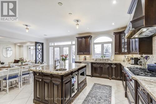 Built in appliances featuring Wolf stove - 2331 Rideau Drive, Oakville (Jc Joshua Creek), ON - Indoor Photo Showing Kitchen With Upgraded Kitchen