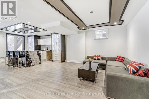 Sitting area with view of bar - 2331 Rideau Drive, Oakville (Jc Joshua Creek), ON - Indoor