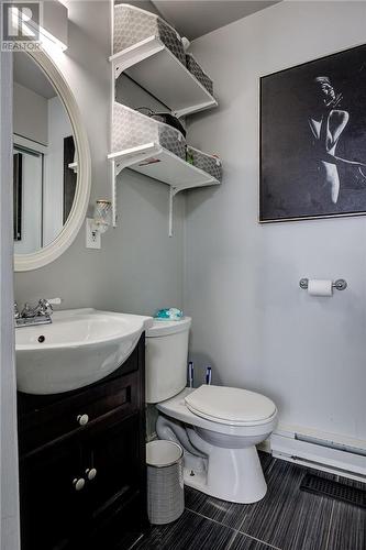 486 Bois, Espanola, ON - Indoor Photo Showing Bathroom