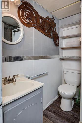486 Bois, Espanola, ON - Indoor Photo Showing Bathroom