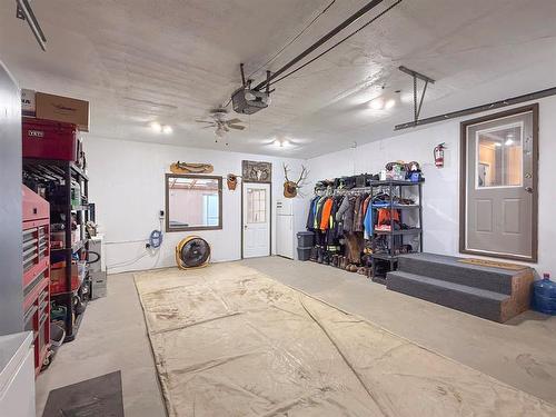 49084 Service Road, Brandon, MB - Indoor Photo Showing Garage