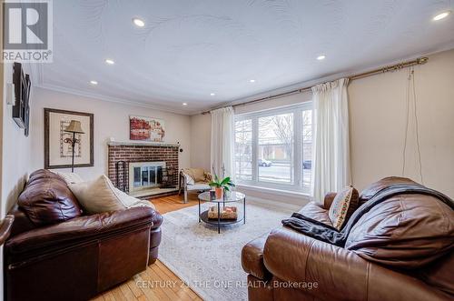 256 Church Street, Markham, ON - Indoor Photo Showing Living Room With Fireplace