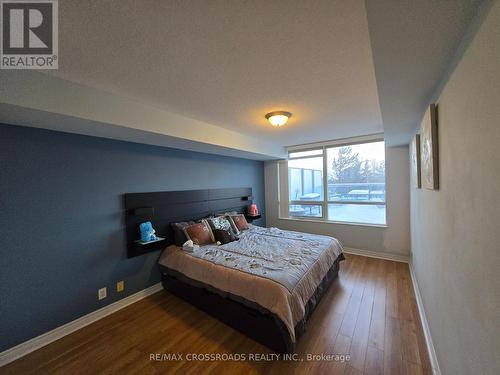 320 - 33 Cox Boulevard, Markham, ON - Indoor Photo Showing Bedroom