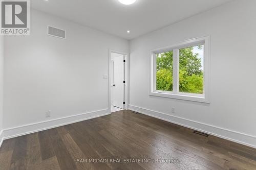 193 Mateo Place, Mississauga, ON - Indoor Photo Showing Other Room