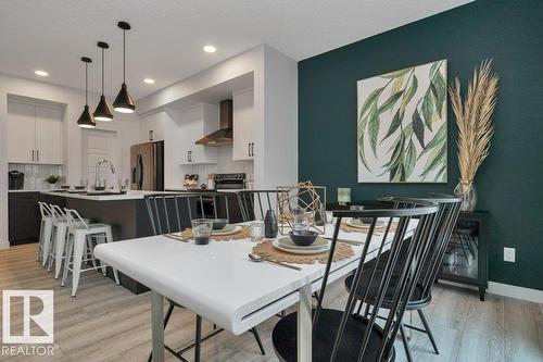 104 Bluff Cv, Leduc, AB - Indoor Photo Showing Dining Room