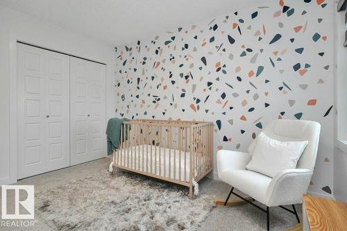 104 Bluff Cv, Leduc, AB - Indoor Photo Showing Bedroom