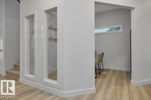 104 Bluff Cv, Leduc, AB - Indoor Photo Showing Other Room