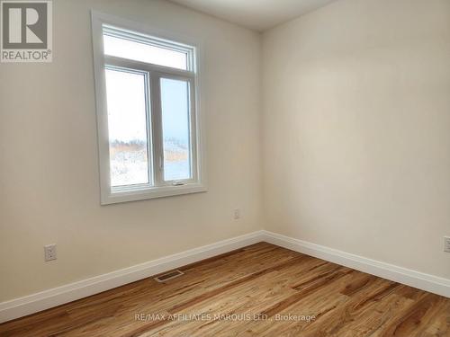 2288 Crewson Crescent, Cornwall, ON - Indoor Photo Showing Other Room